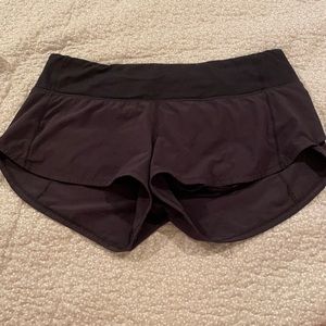 Lululemon shorts size 6 “speed up”
